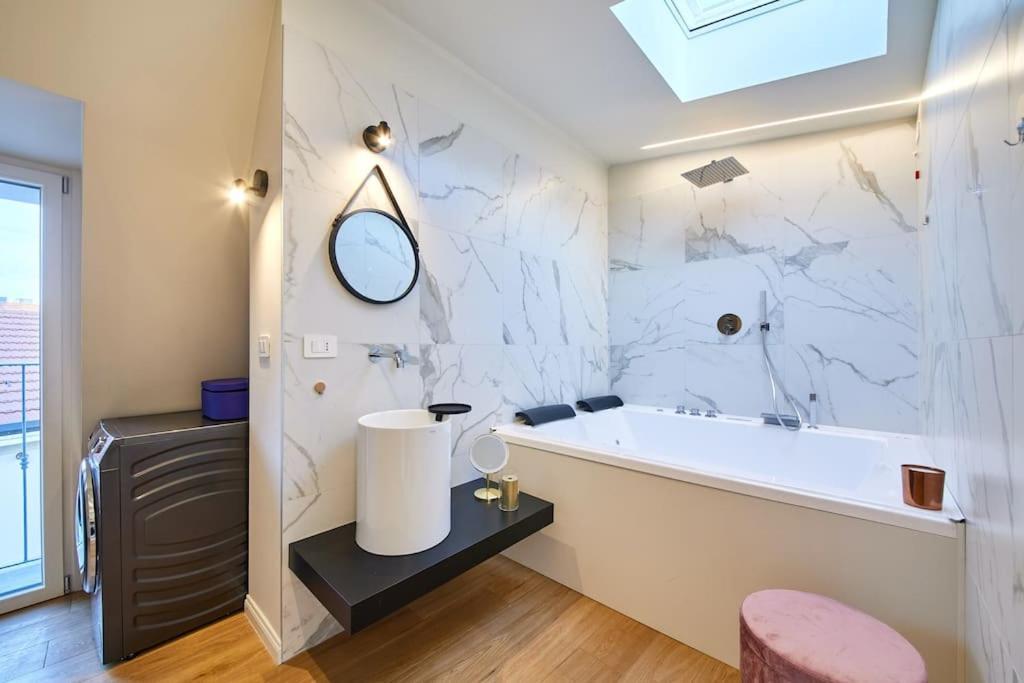 Attico Lussuoso Con Spa A 10 Min Dal Duomo *